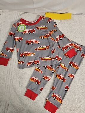 NWT Bamboo Kids Gray & Red Car Print Pajama Set Glow In The Dark 9-12m